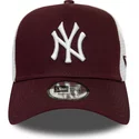 czapka-trucker-ciemno-czerwony-i-biala-essential-a-frame-new-york-yankees-mlb-new-era