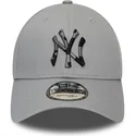 czapki-curva-szary-tasma-regulowana-camuflaje-9forty-camo-infill-new-york-yankees-mlb-new-era