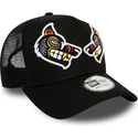 czarna-czapka-truckerka-wolf-tattoo-pack-a-frame-od-new-era