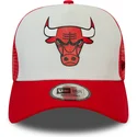 biala-i-czerwona-czapka-trucker-team-colour-block-a-frame-chicago-bulls-nba-od-new-era