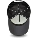 szara-czapka-z-zakrzywionym-daszkiem-snapback-z-szarym-logo-feather-pipe-a-frame-new-york-yankees-mlb-od-new-era