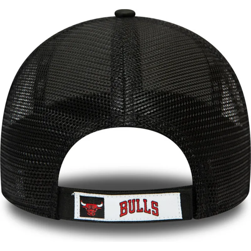 czapki-curva-kamuflaz-tasma-regulowana-negro-9forty-home-field-chicago-bulls-nba-new-era