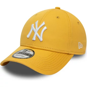 Żółta regulowana czapka z daszkiem 9FORTY League Essential New York Yankees MLB od New Era