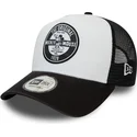 czapka-trucker-biala-i-czarna-character-a-frame-mickey-mouse-disney-od-new-era