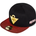 czarna-i-czerwona-czapka-z-daszkiem-snapback-rompecabezas-del-milenio-yu-gi-oh-od-difuzed