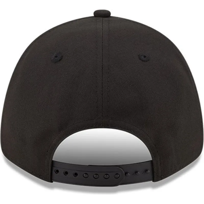 czapki-curva-czarny-tasma-regulowana-9forty-black-and-gold-new-york-yankees-mlb-new-era