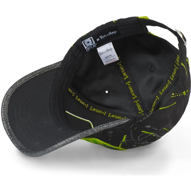 czapka-z-daszkiem-czarno-zielona-regulowana-tag-ric-rick-i-morty-od-capslab