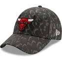 czapki-curva-kamuflaz-tasma-regulowana-negro-9forty-all-over-camo-chicago-bulls-nba-new-era