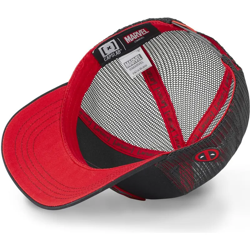 czapki-curva-czarny-snapback-deadpool-marvel-comics-capslab czapki-curva-czarny-snapback-deadpool-marvel-comics-capslab