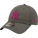 czapki-curva-szary-tasma-regulowana-rosa-9forty-shadow-tech-new-york-yankees-mlb-new-era