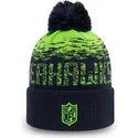 czapka-granatowo-zielona-z-pomponem-sport-cuff-seattle-seahawks-nfl-od-new-era