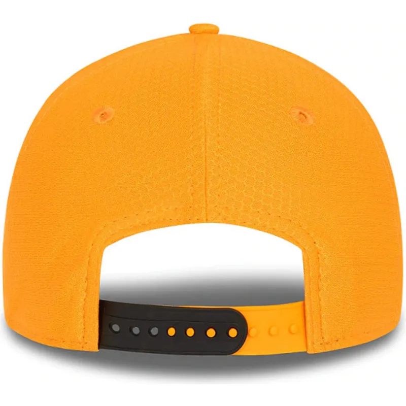 czapki-curva-pomaranczowy-snapback-dla-dziecka-9forty-daniel-ricciardo-mclaren-racing-formula-1-new-era czapki-curva-pomaranczowy-snapback-dla-dziecka-9forty-daniel-ricciardo-mclaren-racing-formula-1-new-era