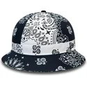 granatowy-kapelusz-paisley-explorer-marki-new-era