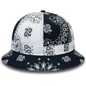 granatowy-kapelusz-paisley-explorer-marki-new-era
