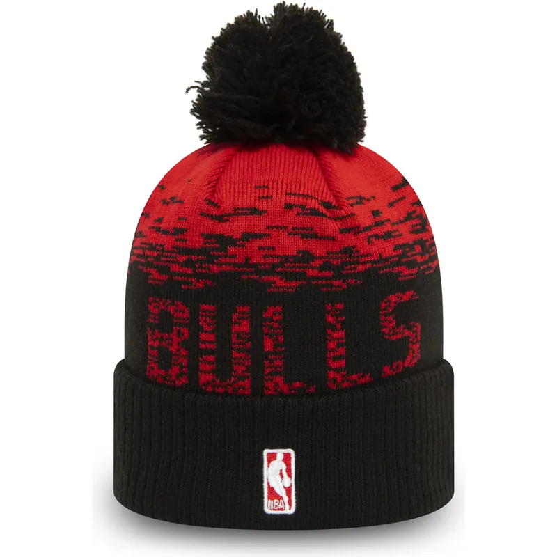 czarna-i-czerwona-czapka-z-pomponem-sport-cuff-chicago-bulls-nba-new-era