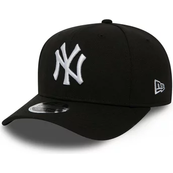 Czarna snapback z zakrzywionym daszkiem 9FIFTY Stretch Snap New York Yankees MLB od New Era