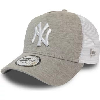 Szara i biała czapka trucker A Frame Jersey Essential od New York Yankees MLB od New Era