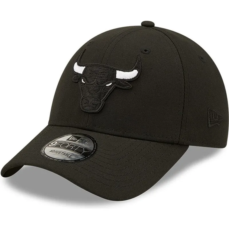 czapki-curva-czarny-snapback-9forty-black-base-chicago-bulls-nba-new-era