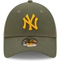czapki-curva-zielony-tasma-regulowana-9forty-league-essential-new-york-yankees-mlb-new-era