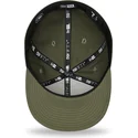 zielona-dopasowana-czapka-z-daszkiem-59fifty-league-essential-new-york-yankees-mlb-od-new-era
