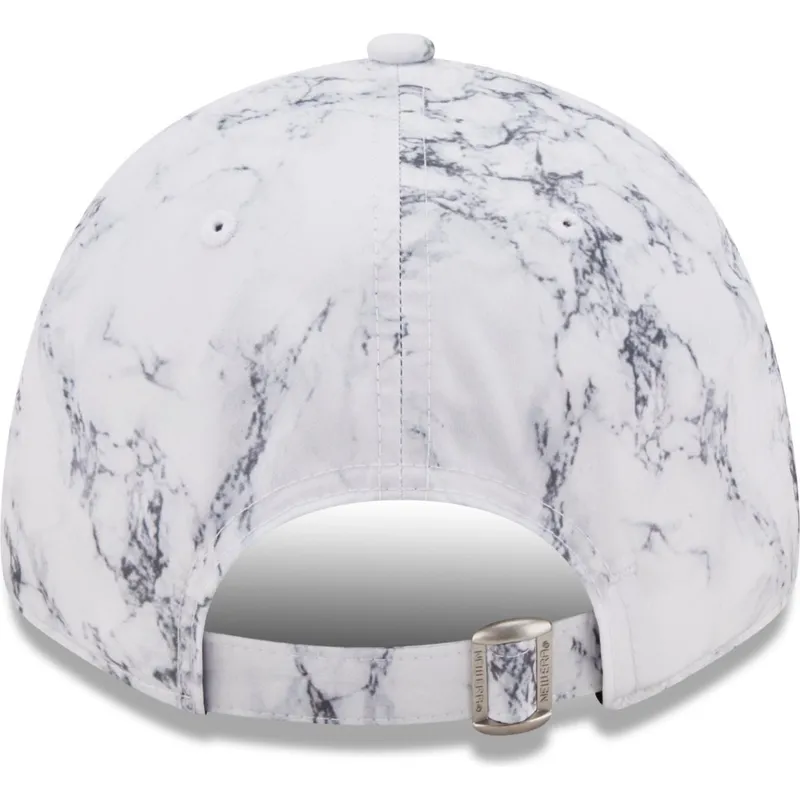 czapki-curva-bialy-tasma-regulowana-9forty-new-era
