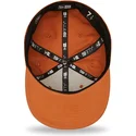 czapki-plana-brazowy-dopasowany-59fifty-league-essential-los-angeles-dodgers-mlb-new-era