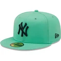 czapki-plana-niebieski-dopasowany-59fifty-league-essential-new-york-yankees-mlb-new-era