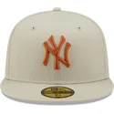 czapki-plana-szary-dopasowany-marron-59fifty-league-essential-new-york-yankees-mlb-new-era