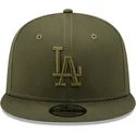 zielona-plaska-czapka-snapback-z-zielonym-logo-9fifty-league-essential-los-angeles-dodgers-mlb-od-new-era