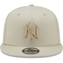 czapki-plana-szary-snapback-9fifty-league-essential-new-york-yankees-mlb-new-era