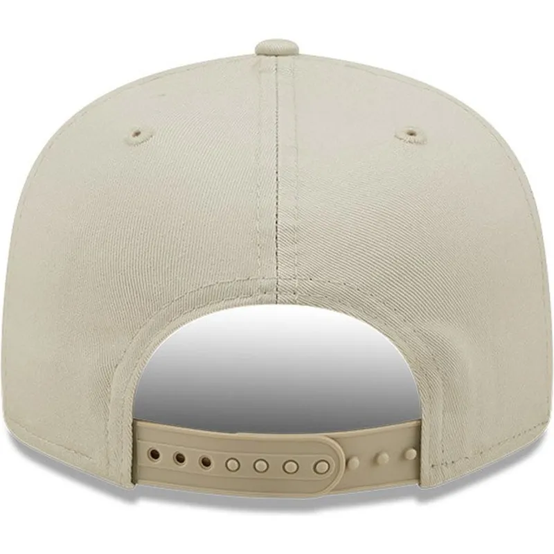 czapki-plana-szary-snapback-9fifty-league-essential-new-york-yankees-mlb-new-era czapki-plana-szary-snapback-9fifty-league-essential-new-york-yankees-mlb-new-era