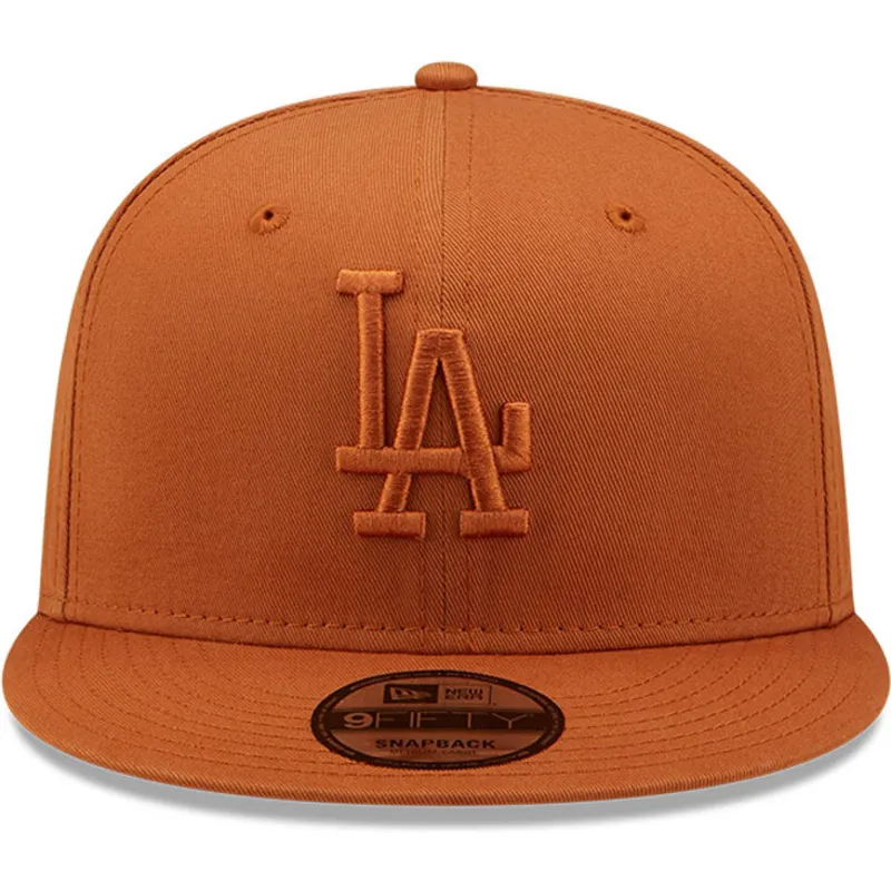 czapki-plana-brazowy-snapback-marron-9fifty-league-essential-los-angeles-dodgers-mlb-new-era czapki-plana-brazowy-snapback-marron-9fifty-league-essential-los-angeles-dodgers-mlb-new-era