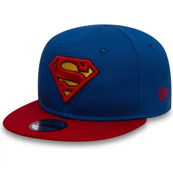 Niebiesko-czerwona snapback czapka z daszkiem dla chłopca 9FIFTY z postacią Supermana DC Comics od New Era