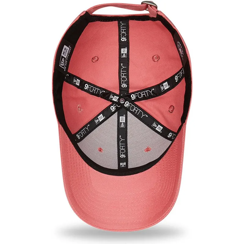czapki-curva-roz-tasma-regulowana-9forty-league-essential-new-york-yankees-mlb-new-era