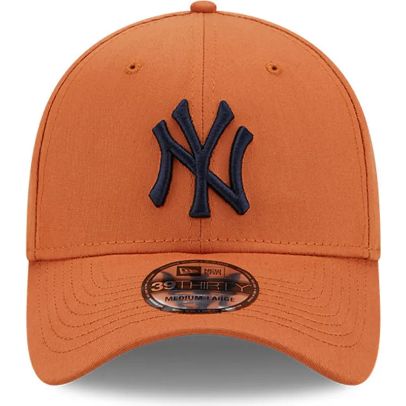 czapki-curva-brazowy-dopasowany-39thirty-league-essential-new-york-yankees-mlb-new-era czapki-curva-brazowy-dopasowany-39thirty-league-essential-new-york-yankees-mlb-new-era