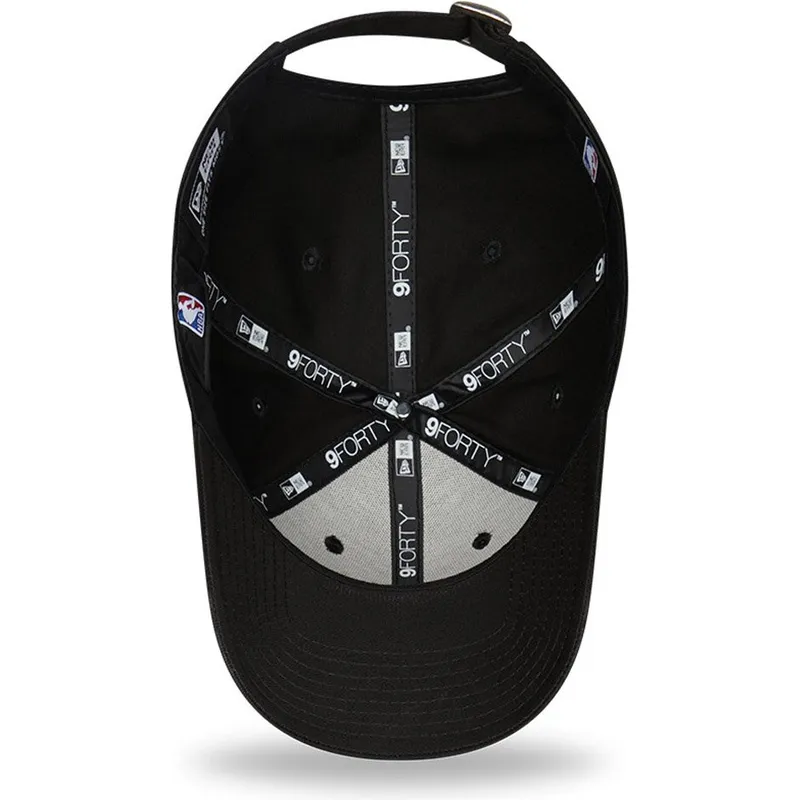 czapki-curva-czarny-tasma-regulowana-9forty-neon-pack-chicago-bulls-nba-new-era