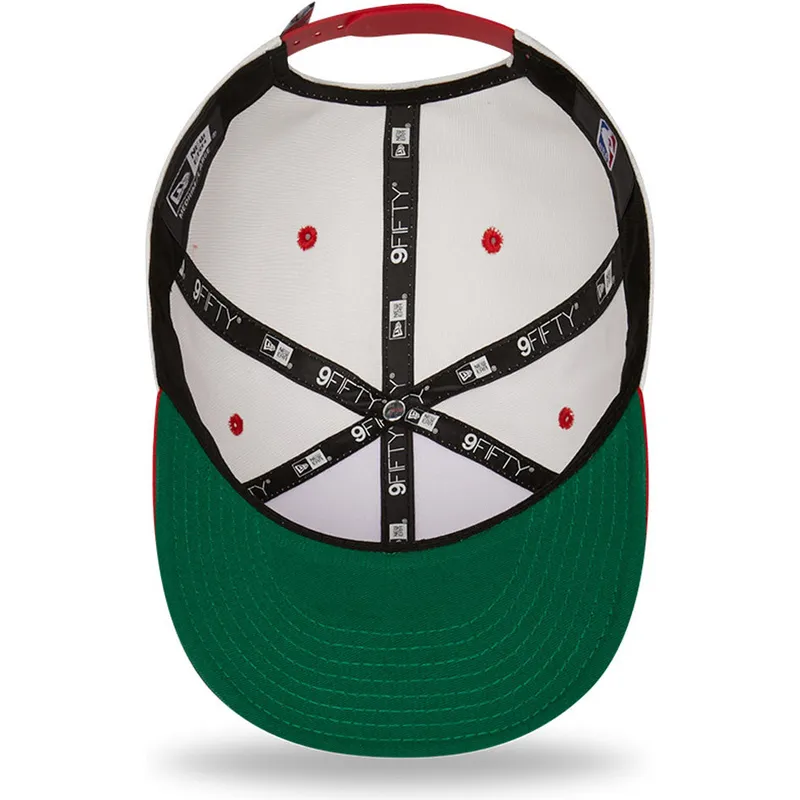 czapka-z-plaskim-daszkiem-bialo-czerwona-snapback-9fifty-white-crown-chicago-bulls-nba-new-era