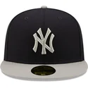 granatowo-szara-dopasowana-czapka-z-daszkiem-59fifty-parche-lateral-new-york-yankees-mlb-new-era