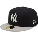 granatowo-szara-dopasowana-czapka-z-daszkiem-59fifty-parche-lateral-new-york-yankees-mlb-new-era