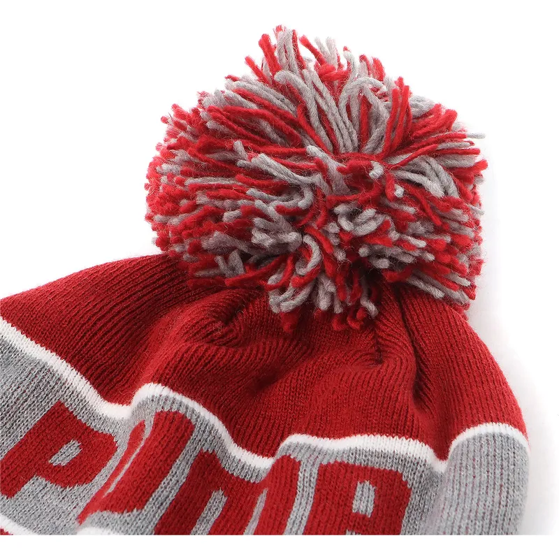 czapki-pompon-czerwony-puma