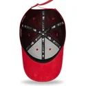 czerwona-zakrzywiona-czapka-regulowana-9forty-washed-pack-split-logo-chicago-bulls-nba-od-new-era