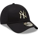 granatowa-czapka-z-zakrzywionym-daszkiem-snapback-9forty-z-foliowym-logo-new-york-yankees-mlb-marki-new-era