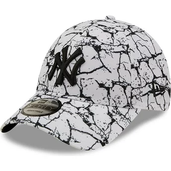 Biała regulowana czapka z zakrzywionym daszkiem 9FORTY Marble New York Yankees MLB od New Era