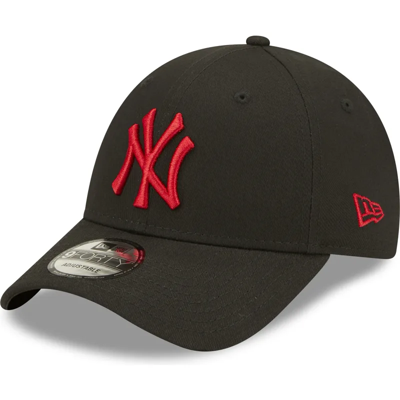 czapki-curva-czarny-tasma-regulowana-9forty-league-essential-new-york-yankees-mlb-new-era