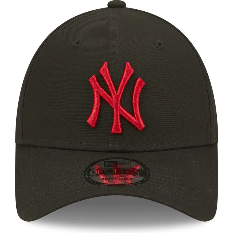 czapki-curva-czarny-tasma-regulowana-9forty-league-essential-new-york-yankees-mlb-new-era