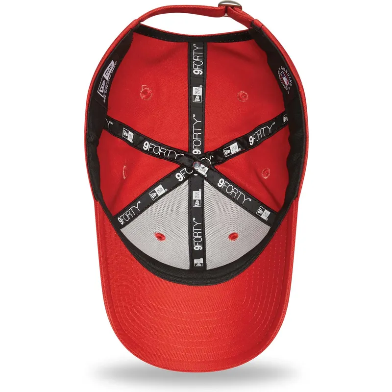 czapki-curva-czerwony-tasma-regulowana-9forty-seasonal-infill-new-york-yankees-mlb-new-era