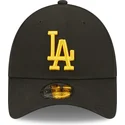 czarna-zakrzywiona-regulowana-czapka-z-zoltym-logo-9forty-league-essential-los-angeles-dodgers-mlb-od-new-era