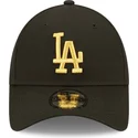 czarna-zakrzywiona-czapka-z-regulacja-i-zlotym-logo-9forty-metallic-los-angeles-dodgers-mlb-od-new-era