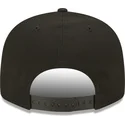 czarna-czapka-z-daszkiem-typu-snapback-z-zoltym-logo-9fifty-league-essential-new-york-yankees-mlb-od-new-era