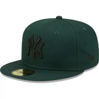 Ciemnozielona, dopasowana, płaska czapka 59FIFTY League Essential z New York Yankees MLB od New Era